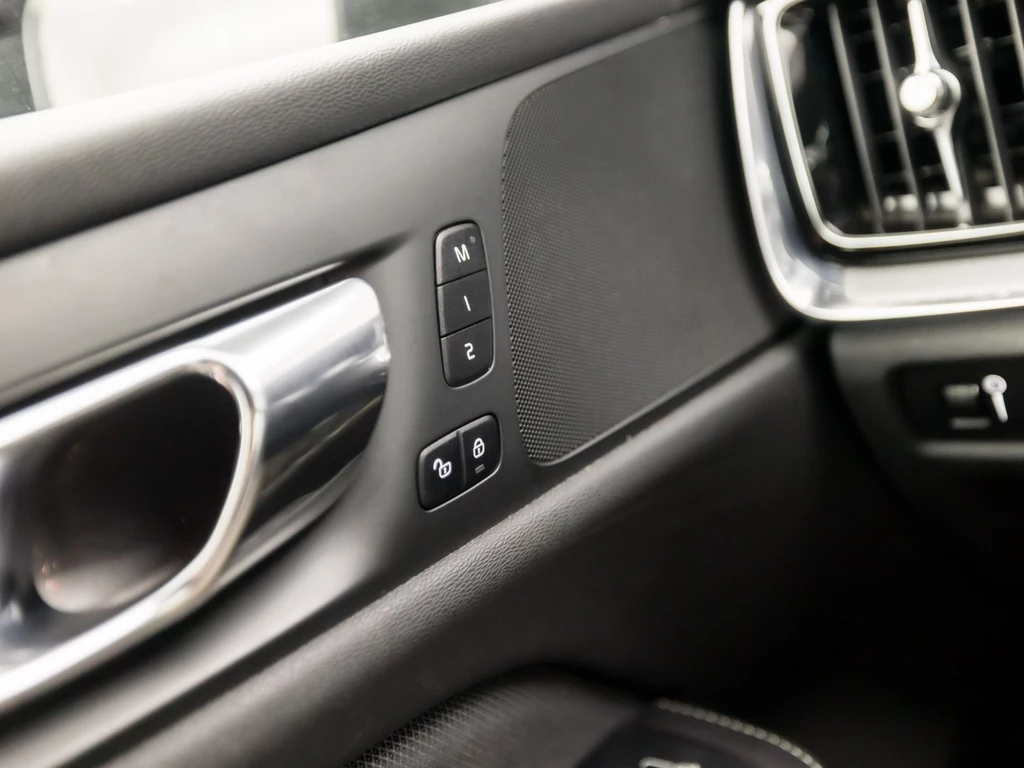 Volvo S60 – foto 24