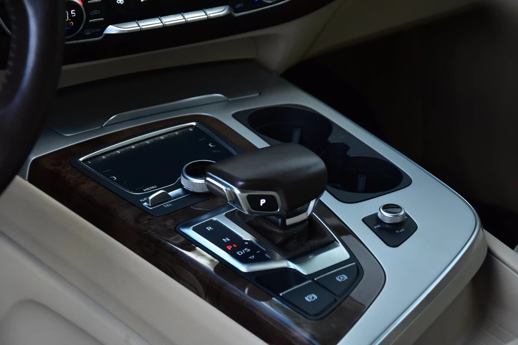 Audi Q7 – foto 15