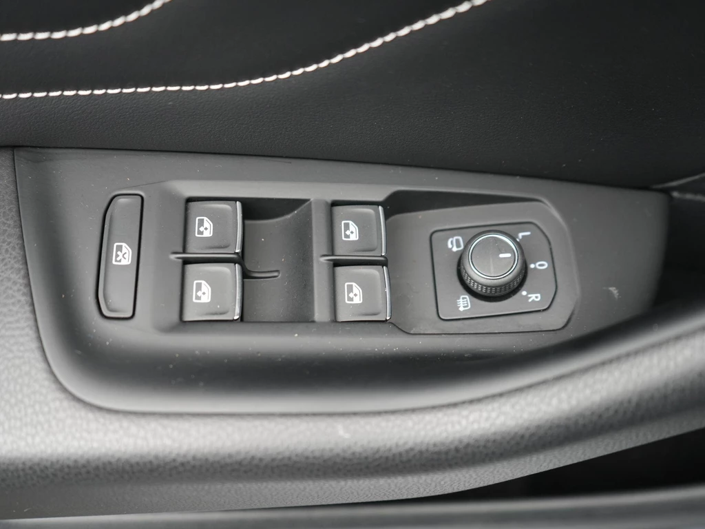 Volkswagen Passat – foto 40