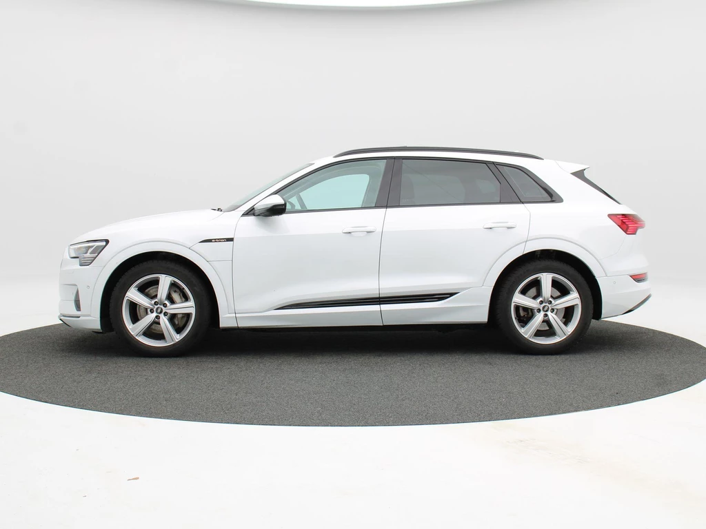 Audi e-tron – foto 2