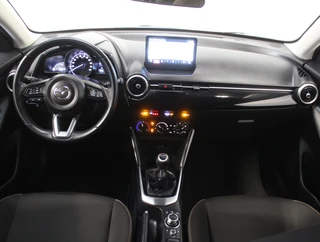Mazda 2 – thumbnail 11