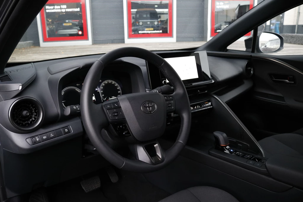 Toyota C-HR – foto 9