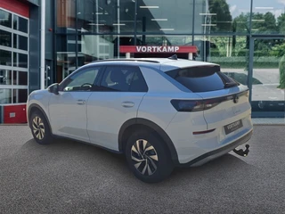 Volkswagen T-Roc – thumbnail 3