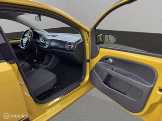 Volkswagen up! – thumbnail 22