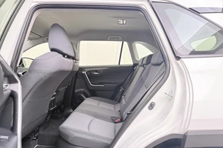 Toyota RAV4 – thumbnail 11