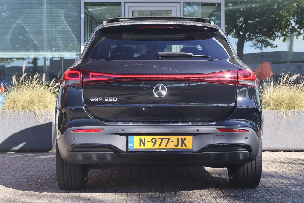 Mercedes-Benz EQA – foto 4