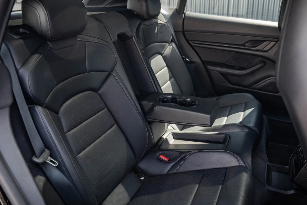 Porsche Taycan – foto 16