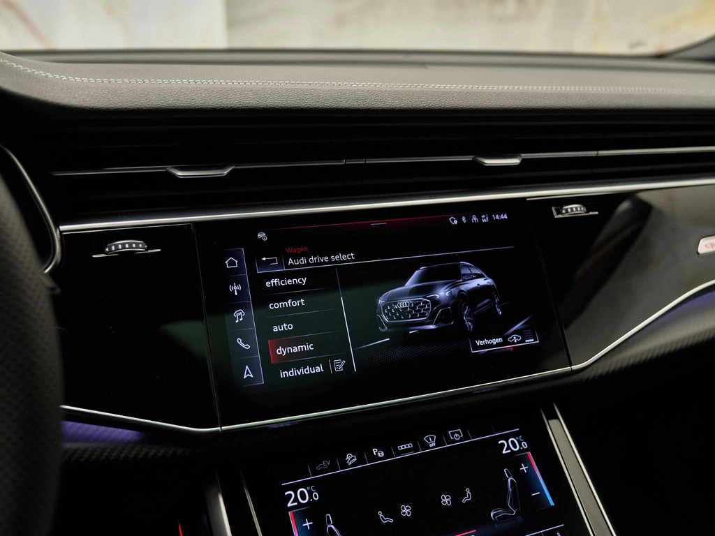 Audi Q8 – foto 18