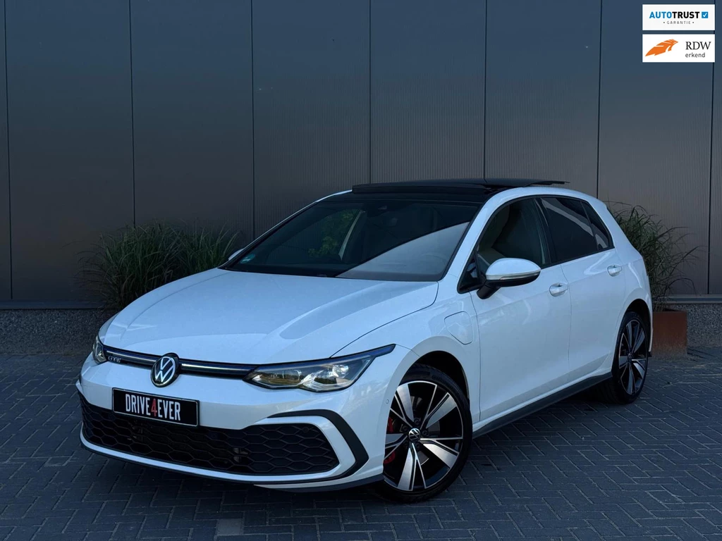 Volkswagen Golf – foto 1