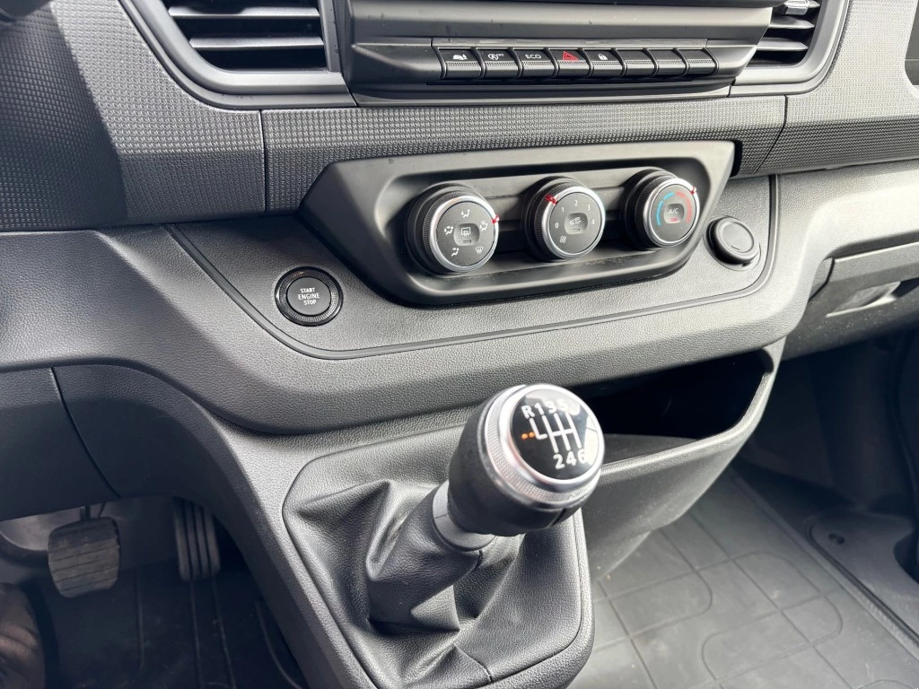 Renault Trafic – foto 30