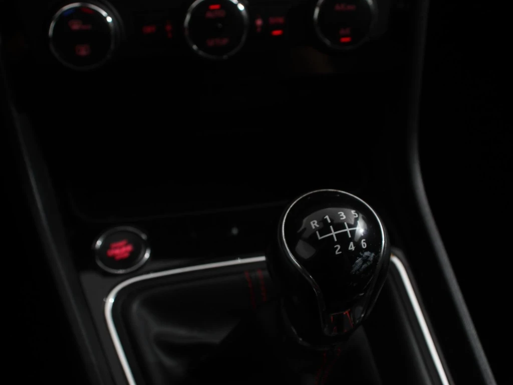 SEAT Leon – foto 27