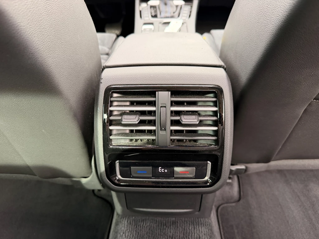 Volkswagen Passat – foto 20