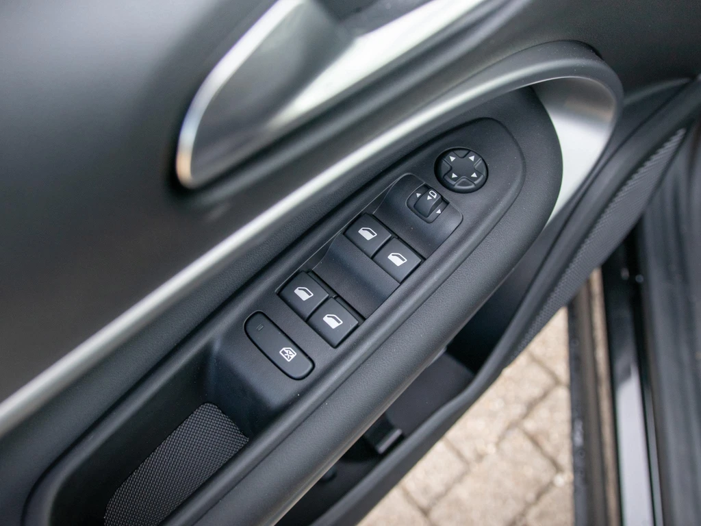 Jeep Avenger – foto 21