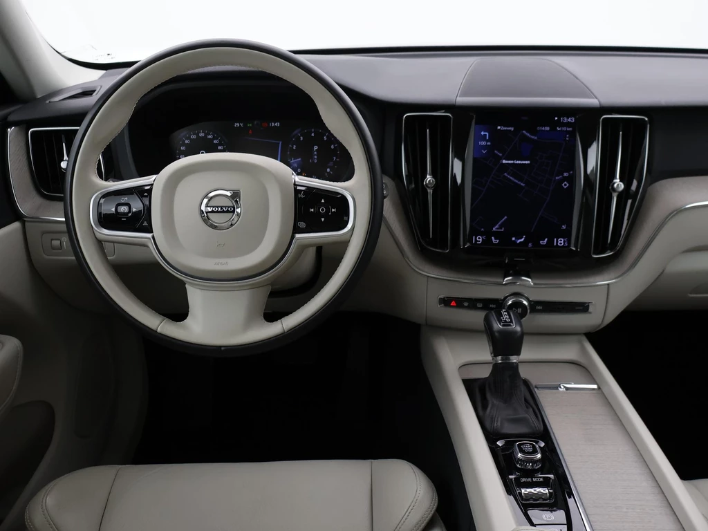 Volvo XC60 – foto 8