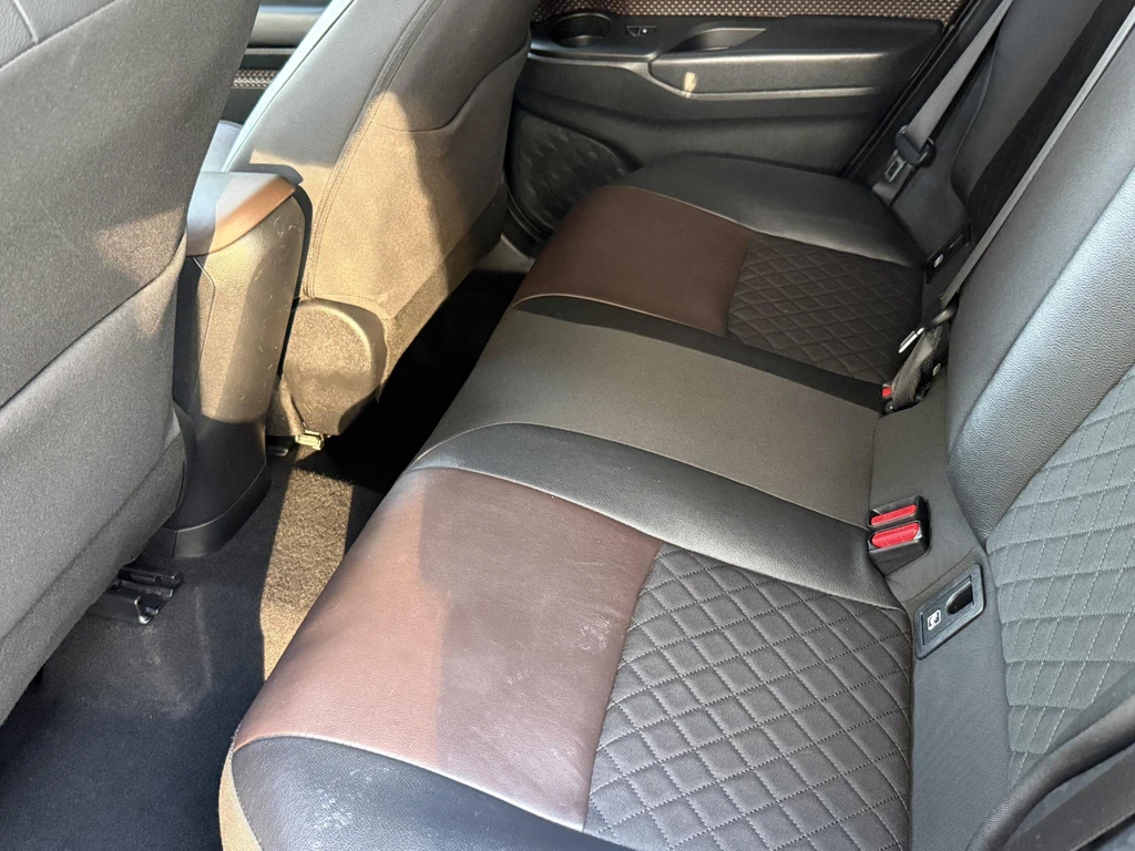 Toyota C-HR – foto 23
