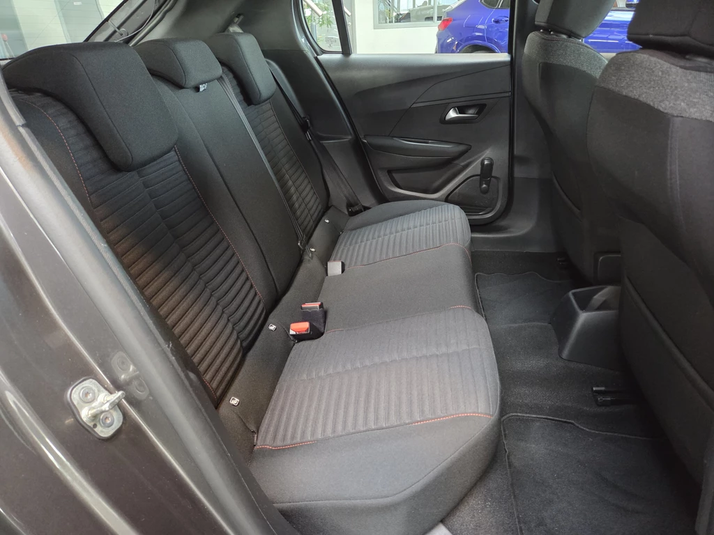 Peugeot 208 – foto 18