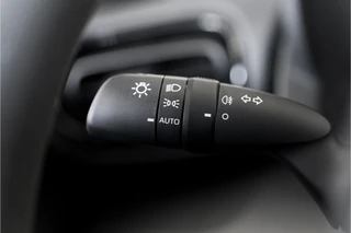 Mazda 2 Hybrid – thumbnail 24