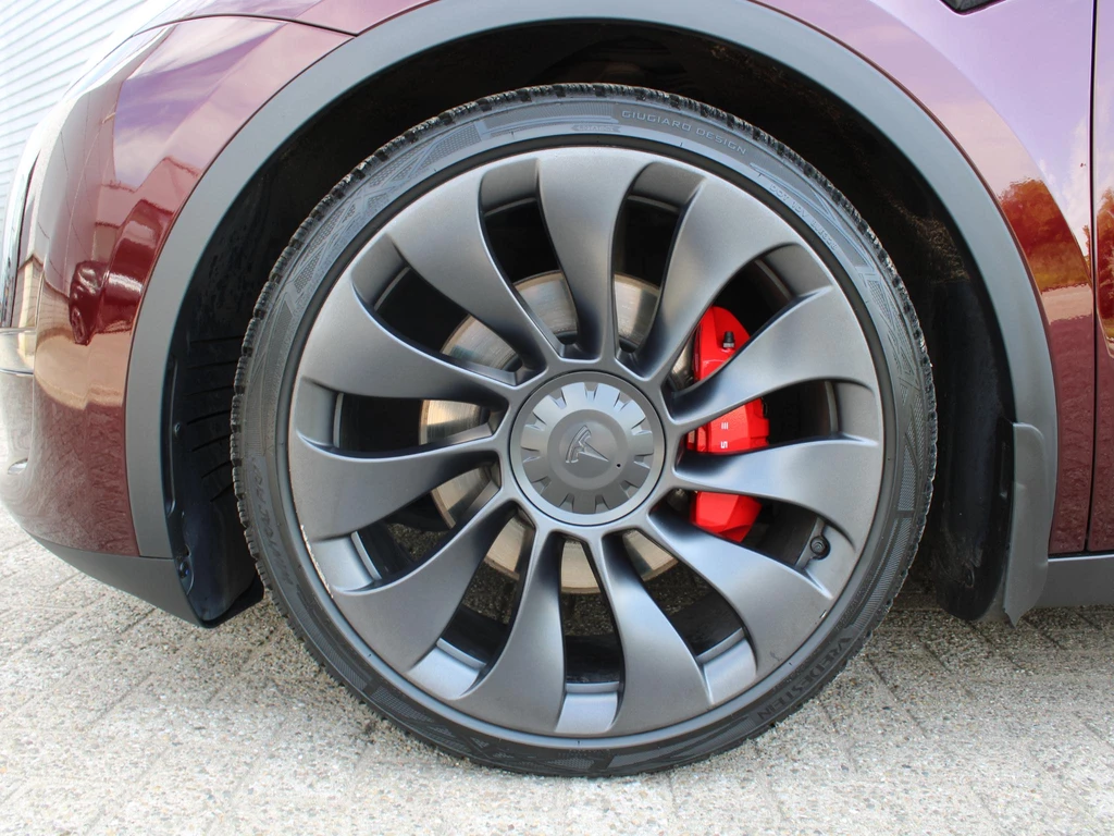 Tesla Model Y – foto 23