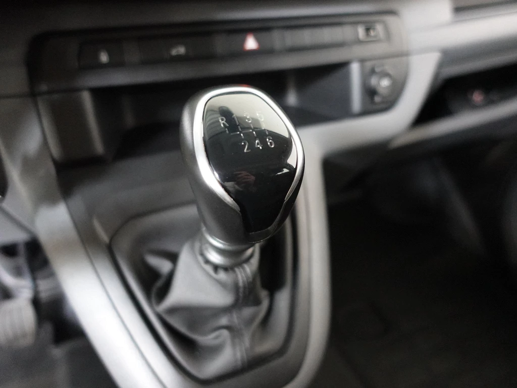Opel Vivaro – foto 21