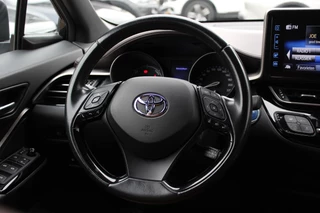 Toyota C-HR – thumbnail 18