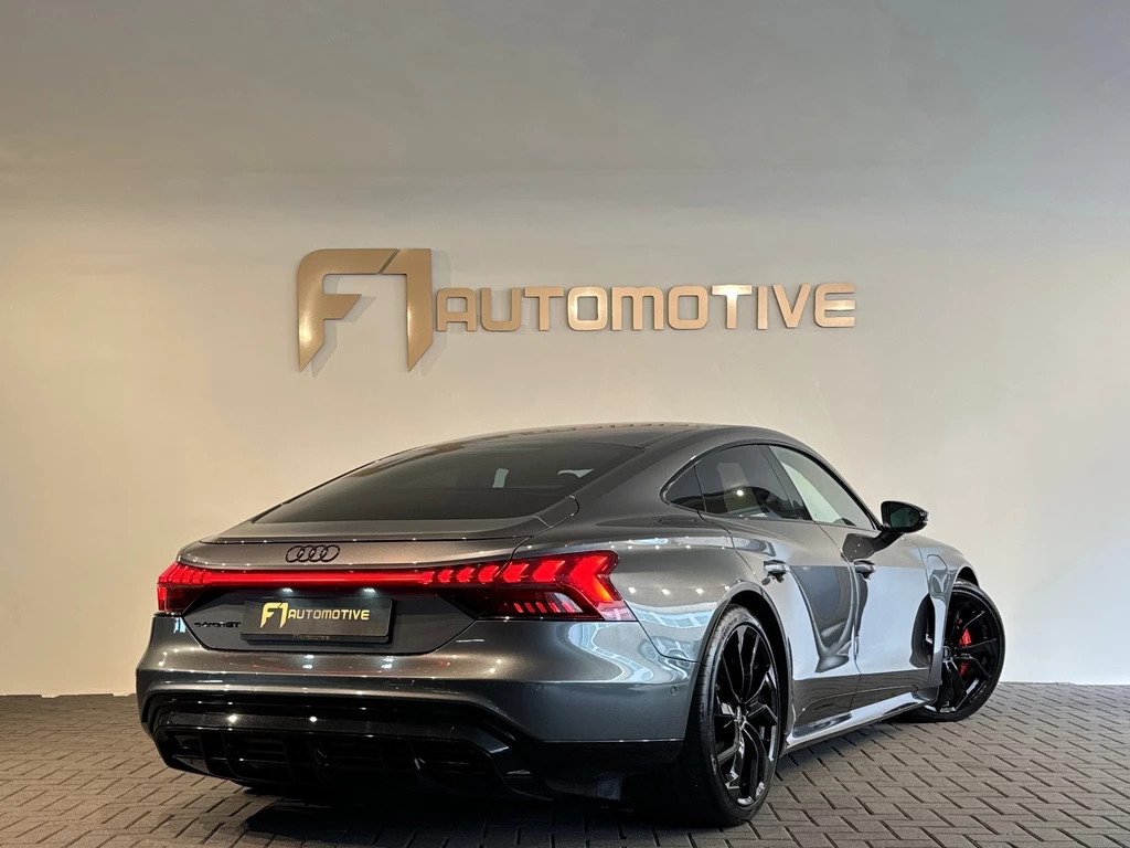 Audi e-tron GT – foto 6