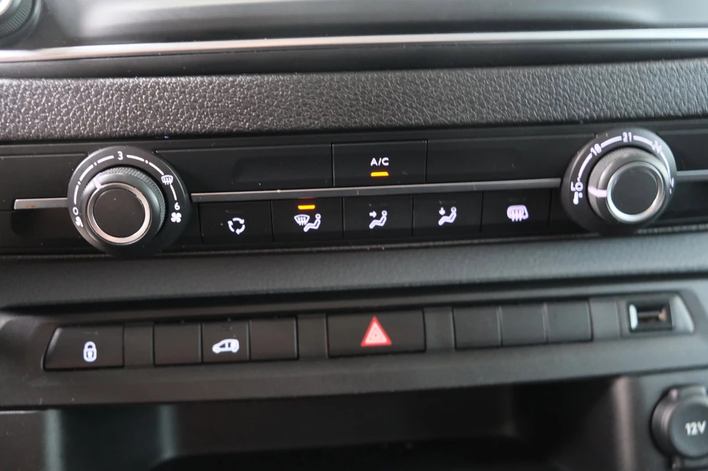 Opel Vivaro – foto 21