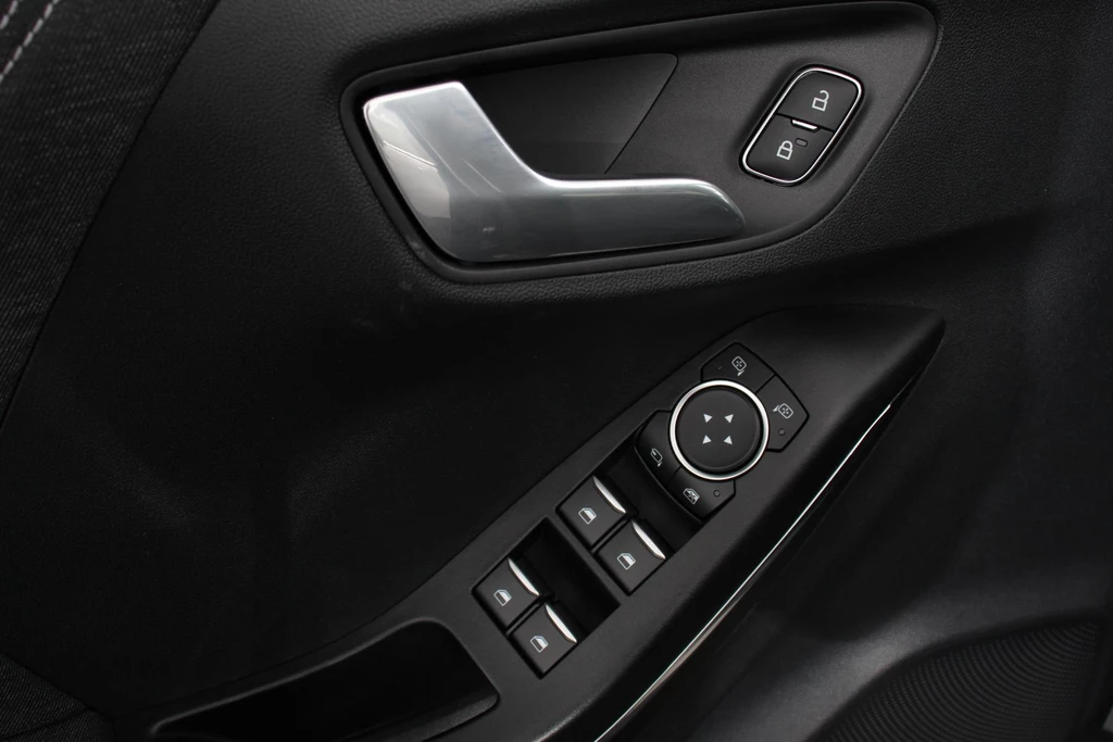 Ford Puma – foto 11