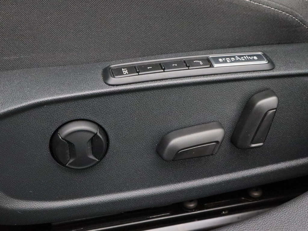 Volkswagen Golf – foto 17