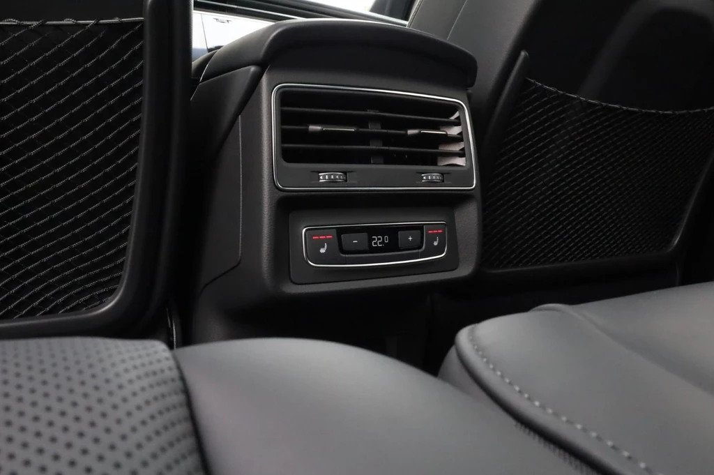 Audi Q7 – foto 34