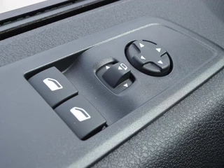 Opel Vivaro-e – thumbnail 22