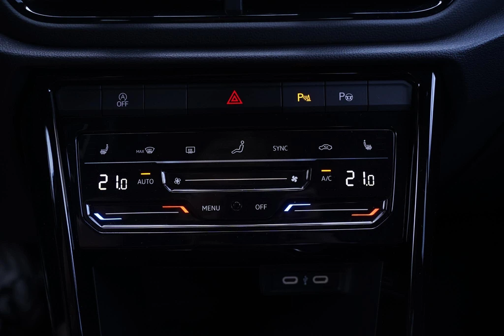 Volkswagen T-Roc – foto 31