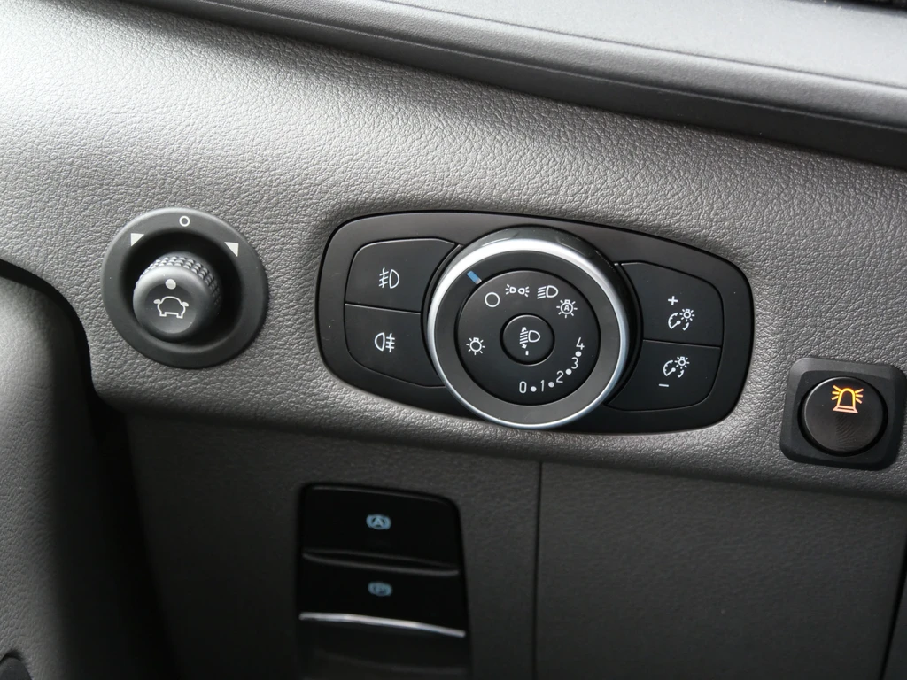 Ford E-Transit – foto 19