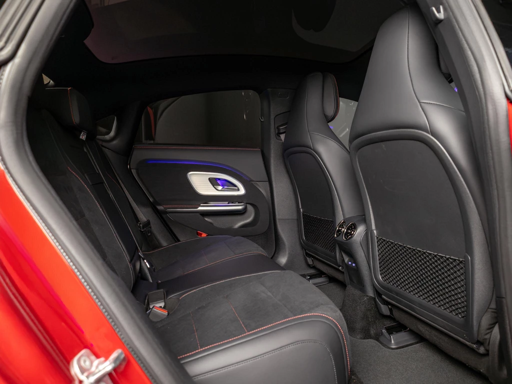 Mercedes-Benz CLA – foto 17