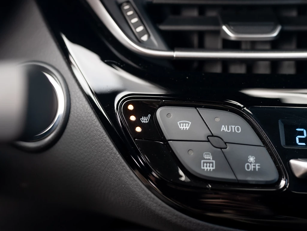 Toyota C-HR – foto 40