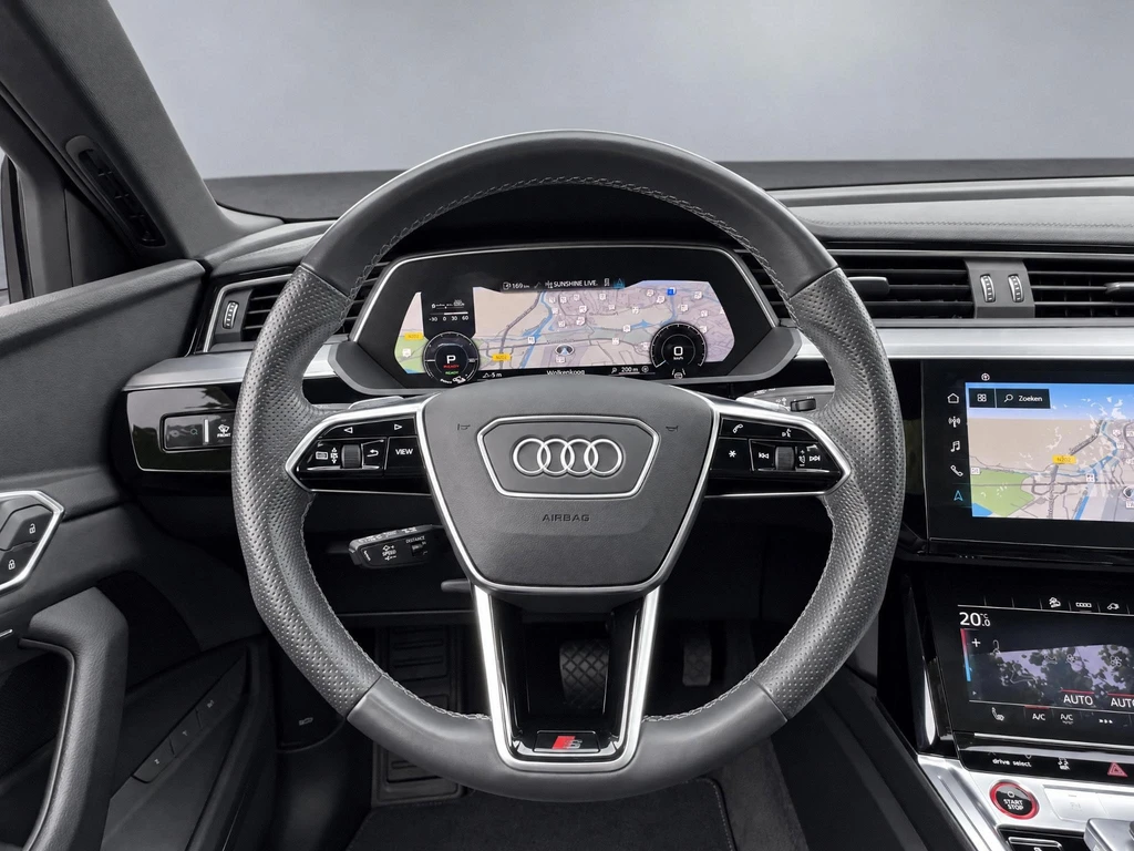 Audi e-tron – foto 21