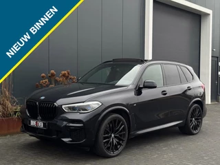 BMW X5 – thumbnail 1