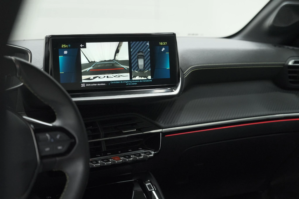 Peugeot e-208 – foto 39