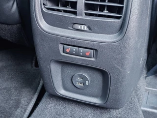 Ford Kuga – thumbnail 32