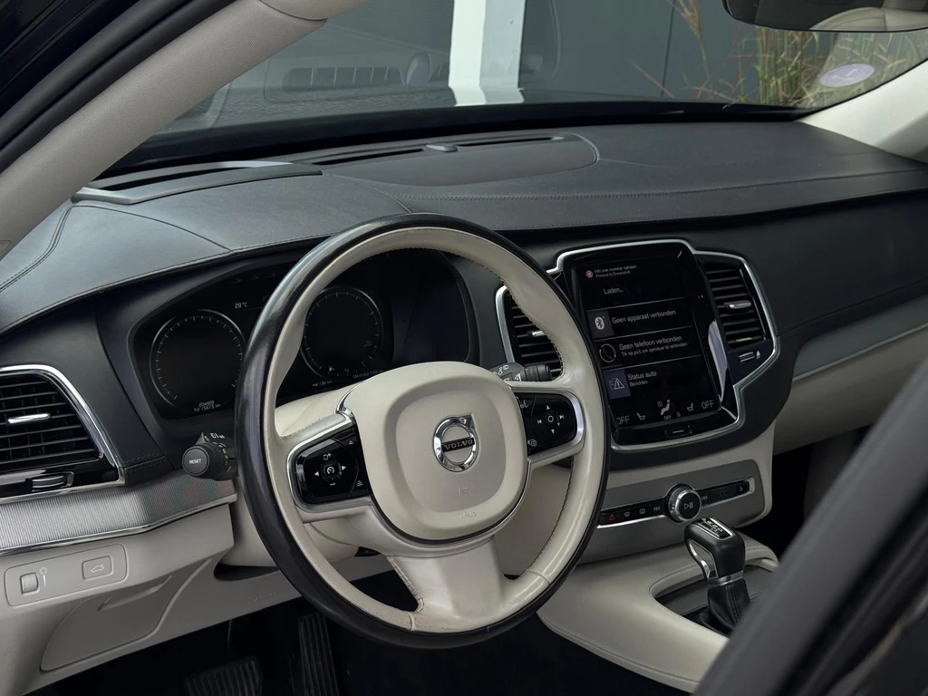 Volvo XC90 – foto 18