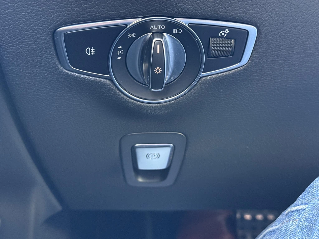 Mercedes-Benz EQC – foto 45