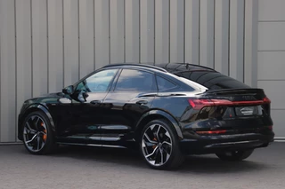 Audi e-tron – thumbnail 2