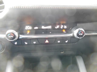 Mazda 3 – thumbnail 18