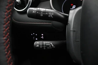 MG ZS EV – thumbnail 17