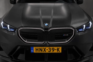 BMW M5 – thumbnail 2
