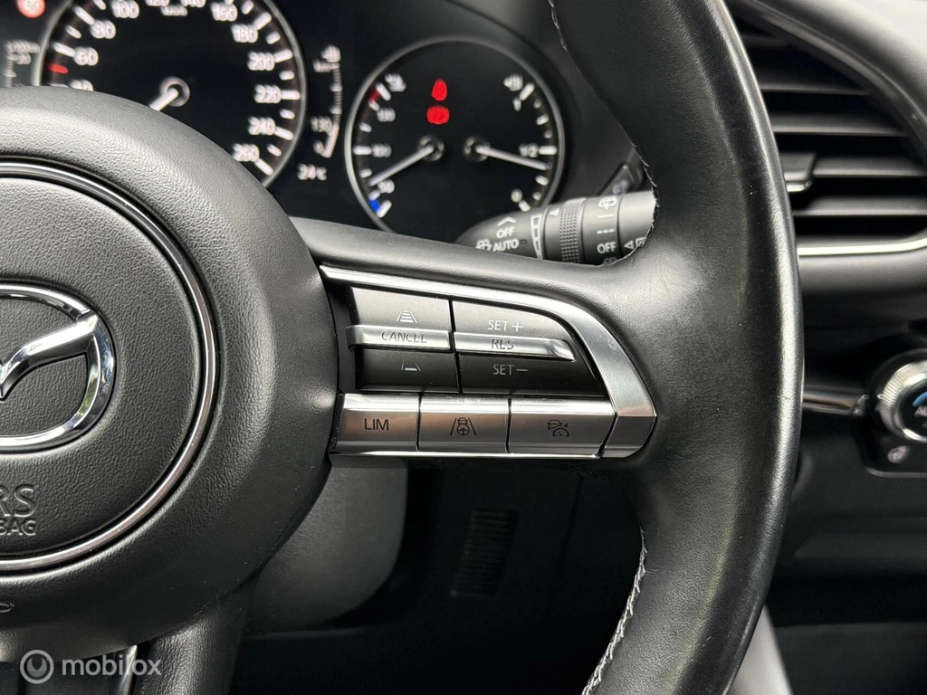 Mazda 3 – foto 15