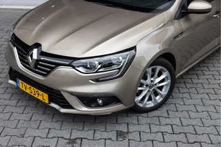 Renault Mégane Estate – thumbnail 2