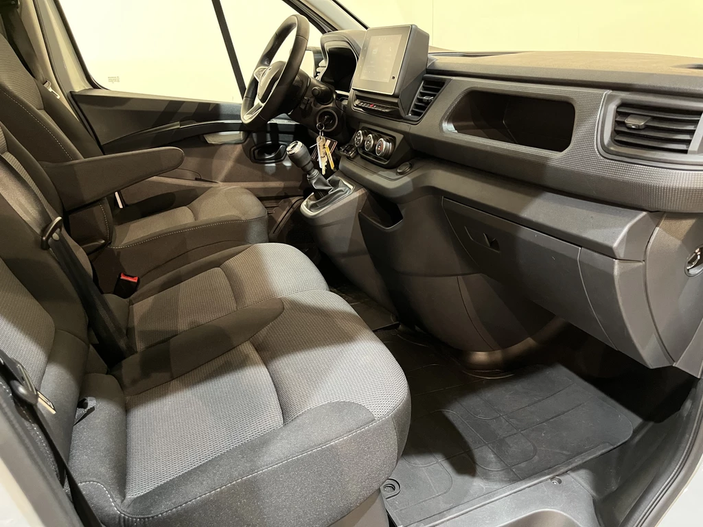 Renault Trafic – foto 30