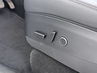 Tesla Model Y – thumbnail 37