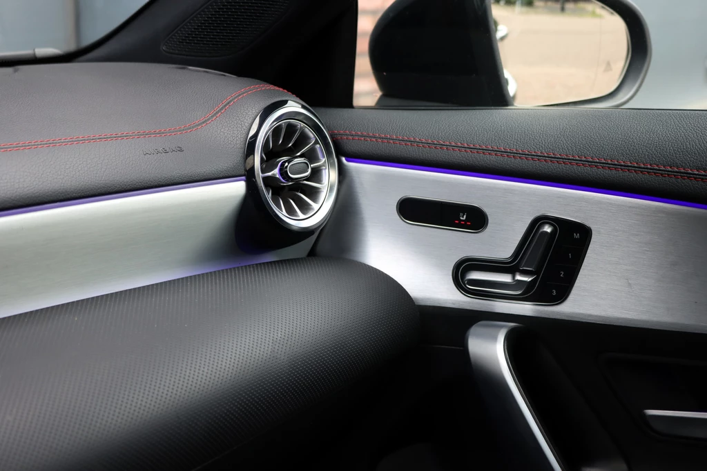 Mercedes-Benz CLA – foto 13