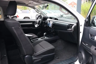 Toyota Hilux – thumbnail 24
